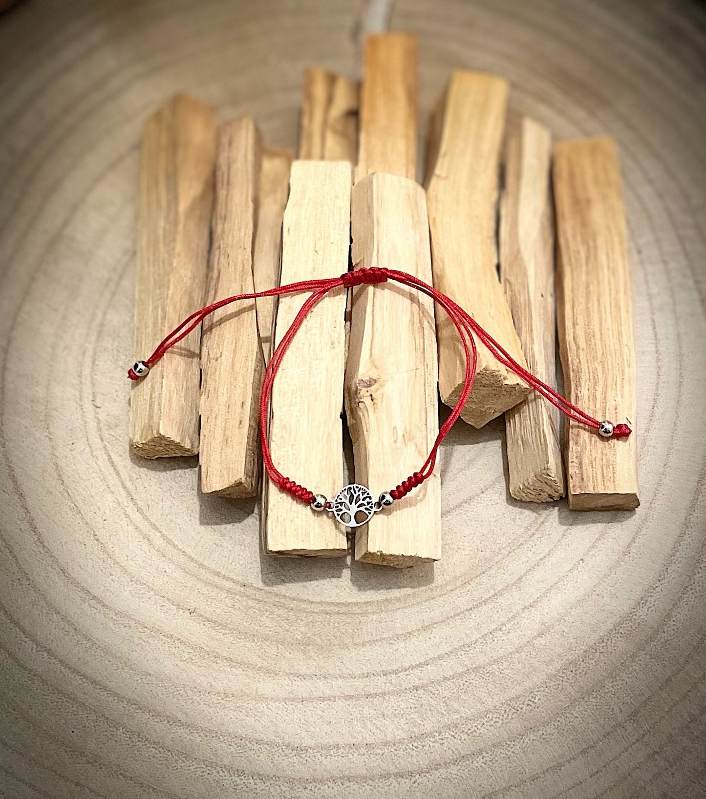 Pulseras de Hilo Rojo